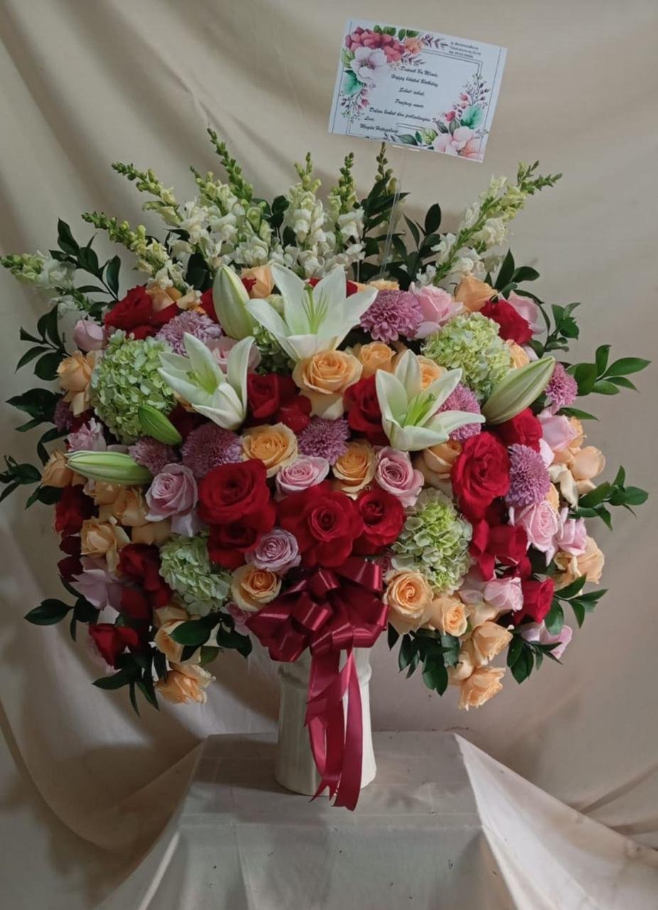 Bunga Meja Mewah