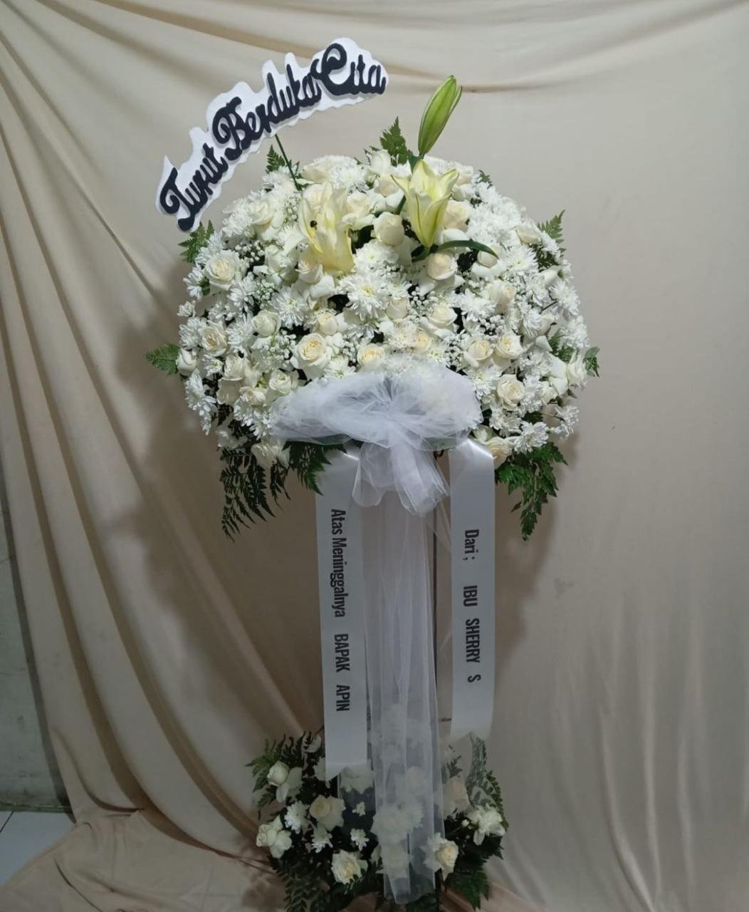 Standing Flowers Duka Cita Elegan